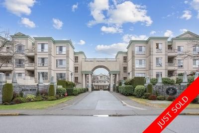 Brighouse South Apartment for sale: Queensgate 2 bedroom 1,362 sq.ft. (Listed 2024-04-05)
