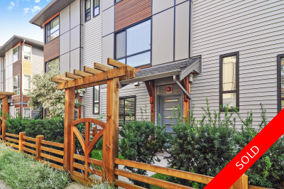 Open Concept, Comfortable Home!